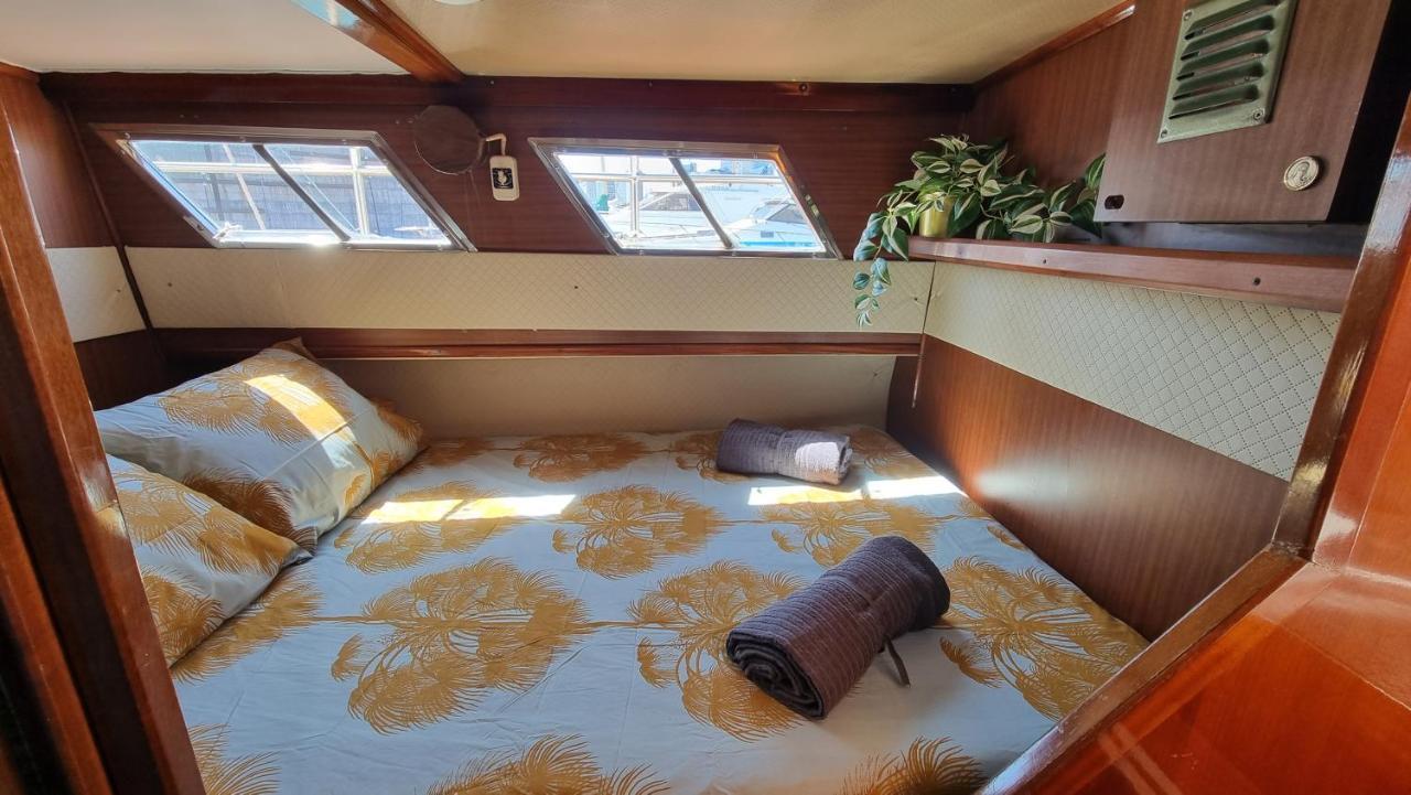 Bateau-hôtel Charming Boat House In Barcelona With Big Terrace And Solarium Sant Adrià de Besòs