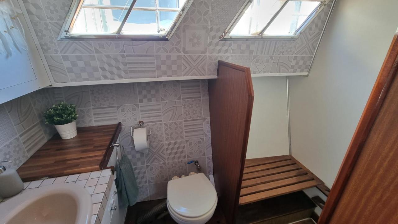Bateau-hôtel Charming Boat House In Barcelona With Big Terrace And Solarium Sant Adrià de Besòs